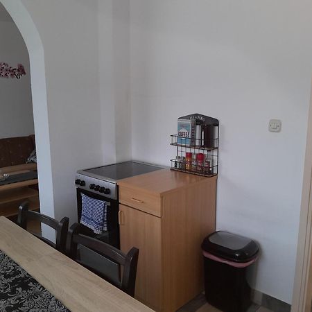 Apartment Gabi Смолянац Экстерьер фото