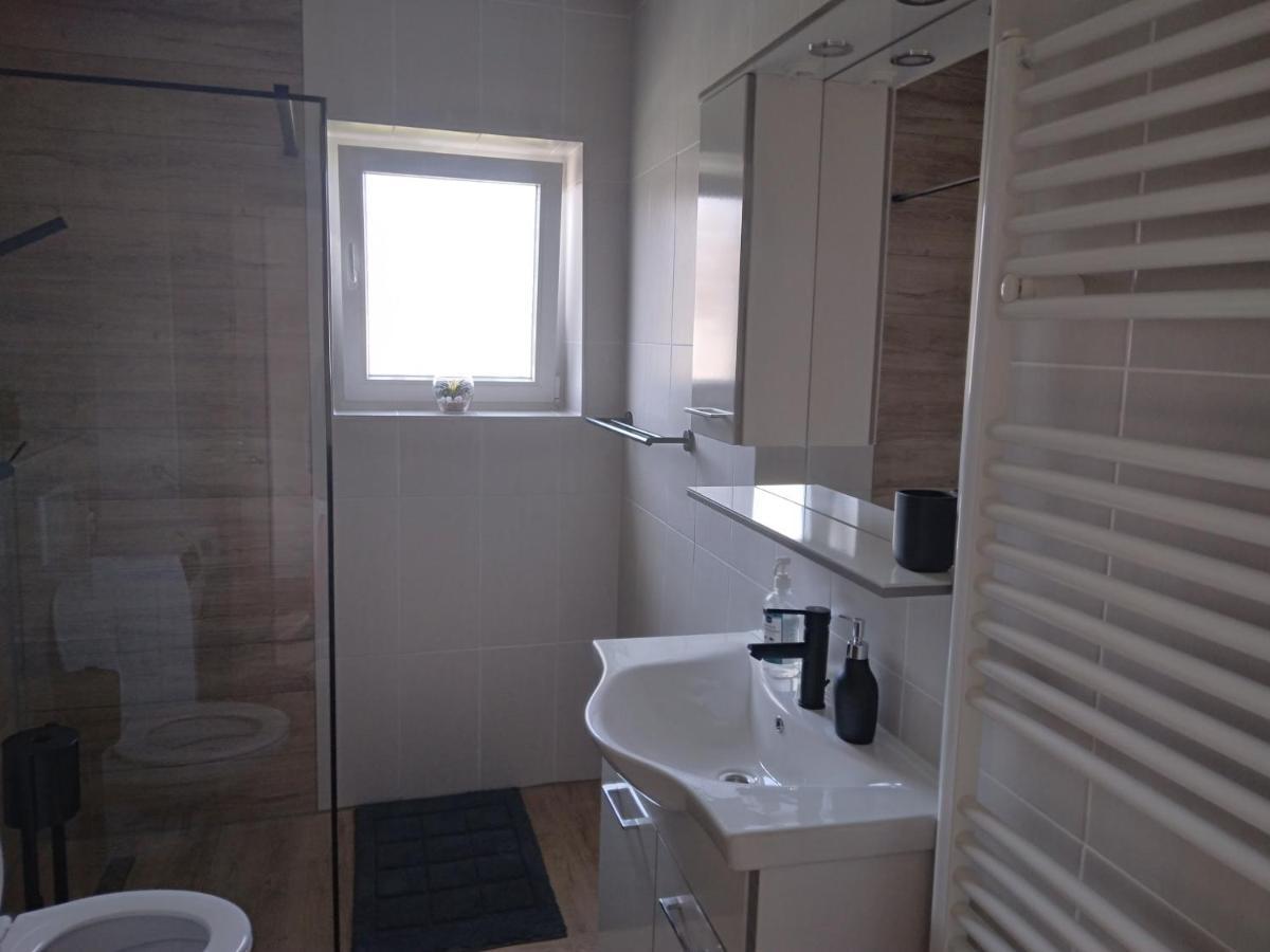 Apartment Gabi Смолянац Экстерьер фото